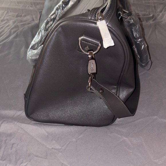 Jewell by Thirty-One Carry-all Trendsetter in “City Heels” and Jewell Pockets - Picture 3 of 9